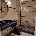 One Shot Palacio Cedofeita Hotel 5*