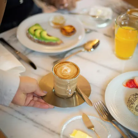 One Shot Palacio Cedofeita 5*