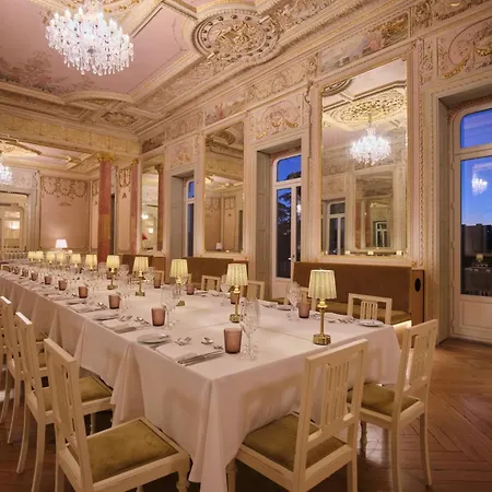 One Shot Palacio Cedofeita ホテル 5*