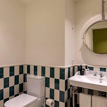 One Shot Palacio Cedofeita 5* Oporto