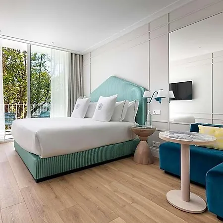 Hotel One Shot Palacio Cedofeita 5*