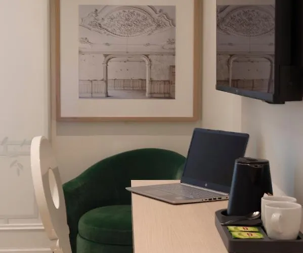 One Shot Palácio Cedofeita 5*