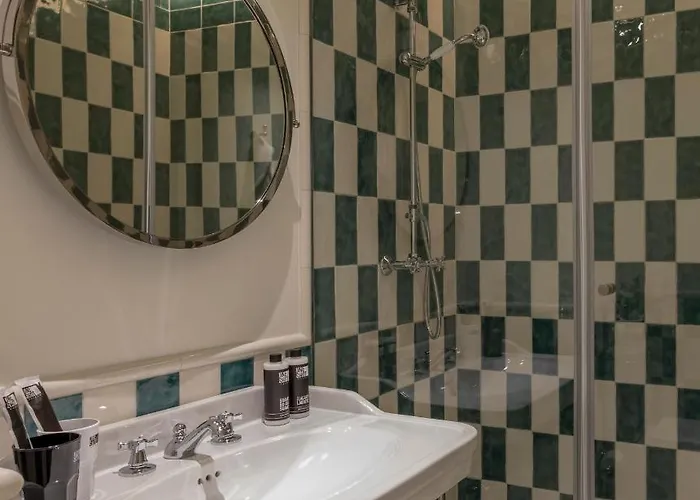 One Shot Palácio Cedofeita