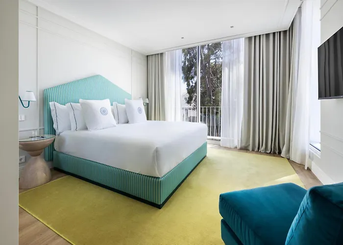 One Shot Palacio Cedofeita Отель 5*