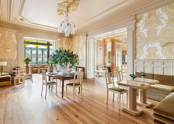 One Shot Palacio Cedofeita Hotel 5*