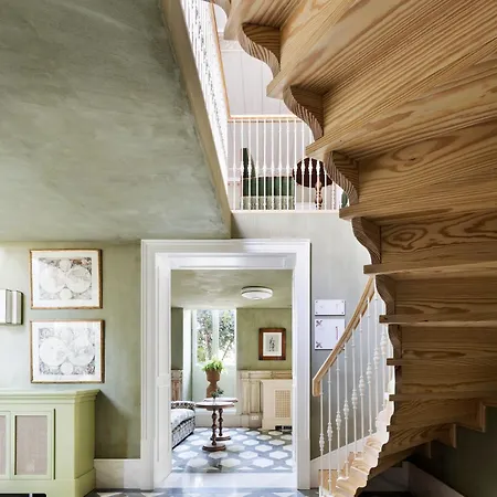 One Shot Palacio Cedofeita 5* Porto