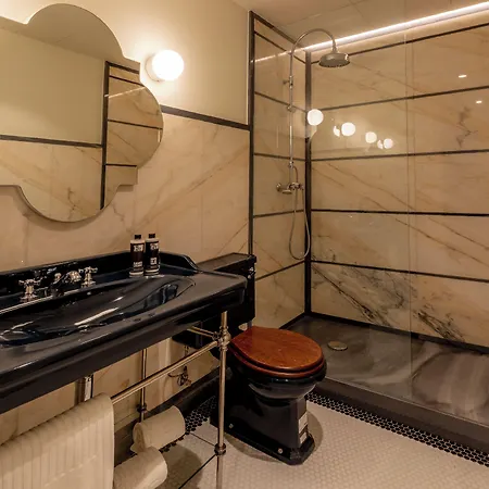 One Shot Palacio Cedofeita Hotel Porto