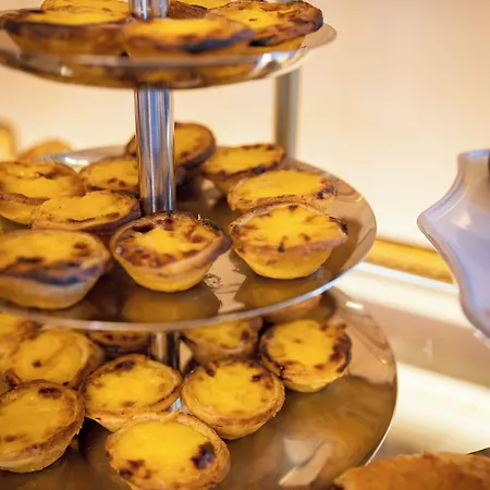 One Shot Palacio Cedofeita 5* Porto